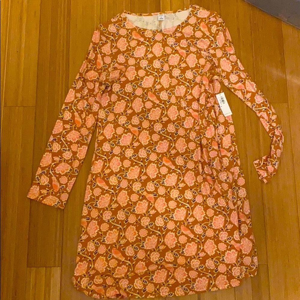 TAGS STILL ON floral dress